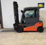 Toyota truck 8FBMT45