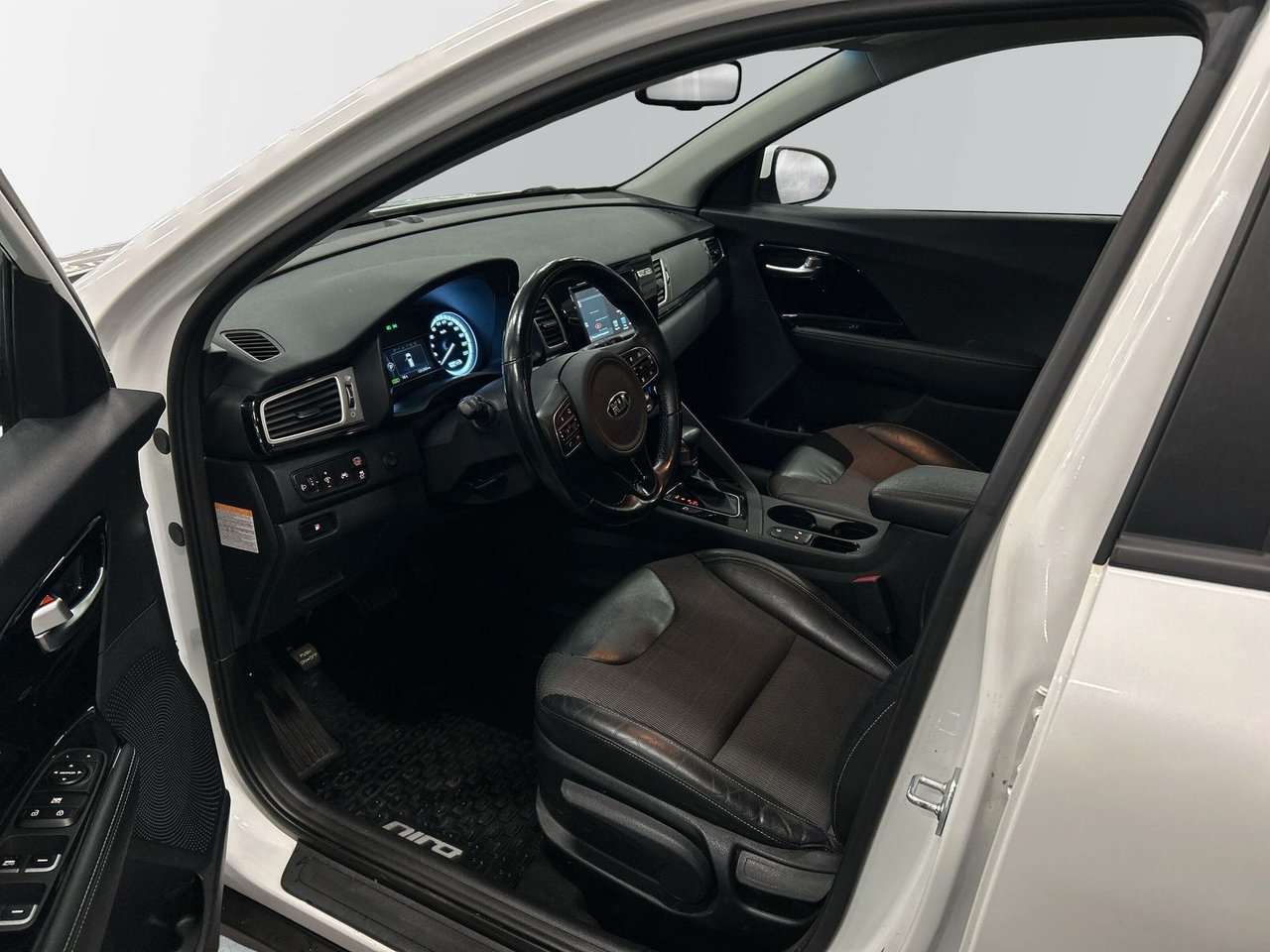 Kia Niro Hybrid DCT, 141hp, 2018