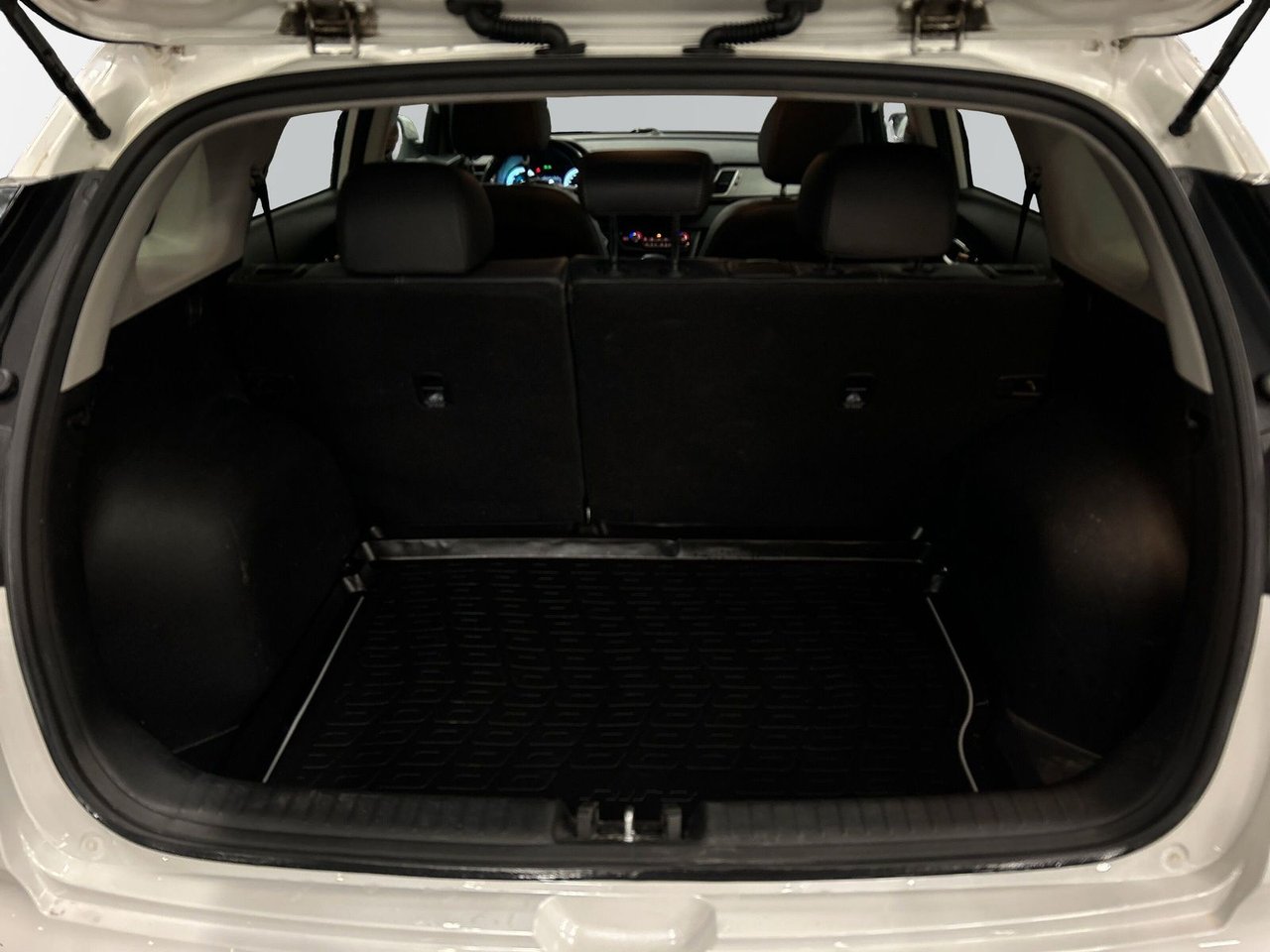 Kia Niro Hybrid DCT, 141hp, 2018