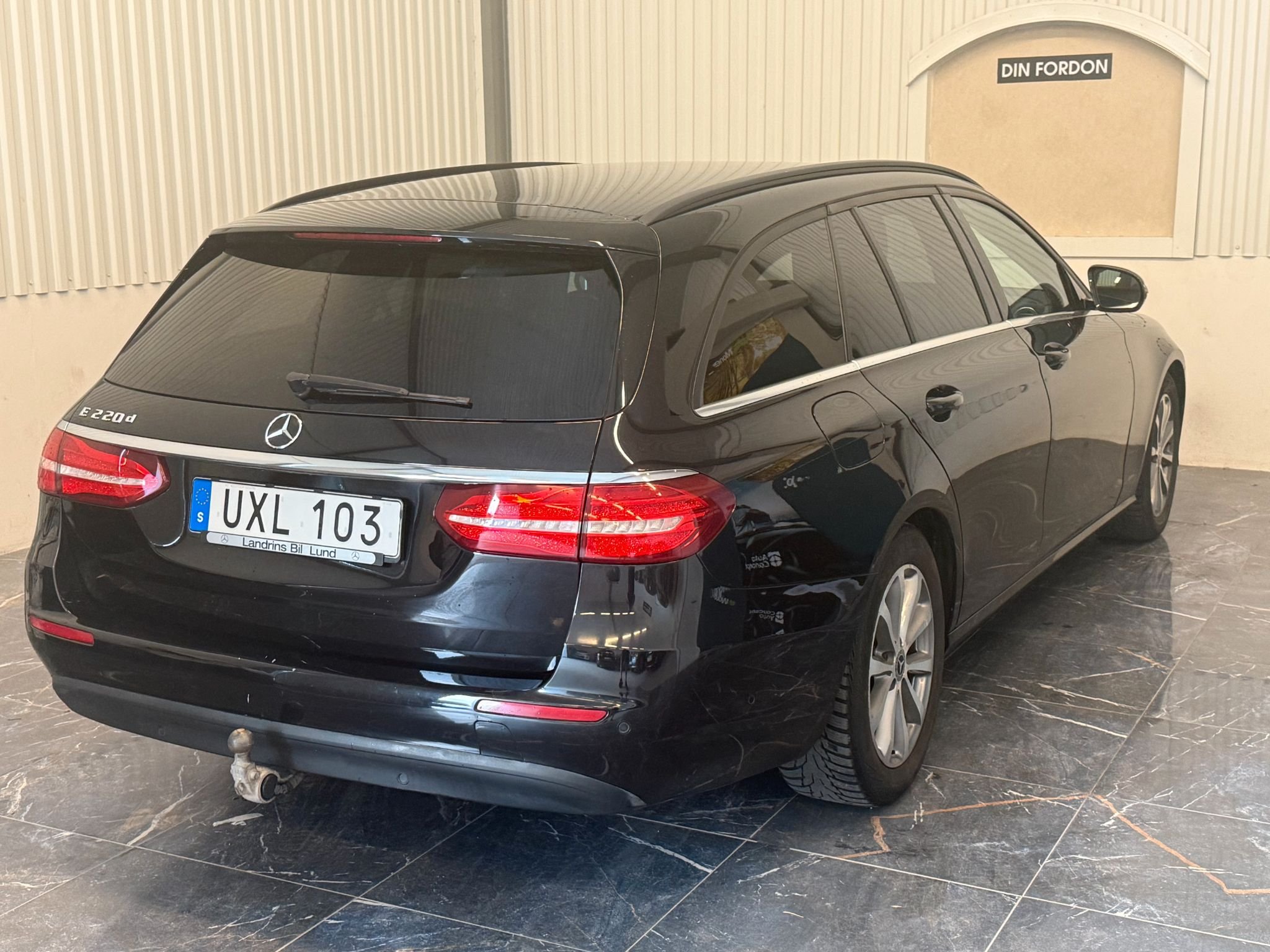 Mercedes-Benz E 220 T d 9G-Tronic, 163ps, 2019