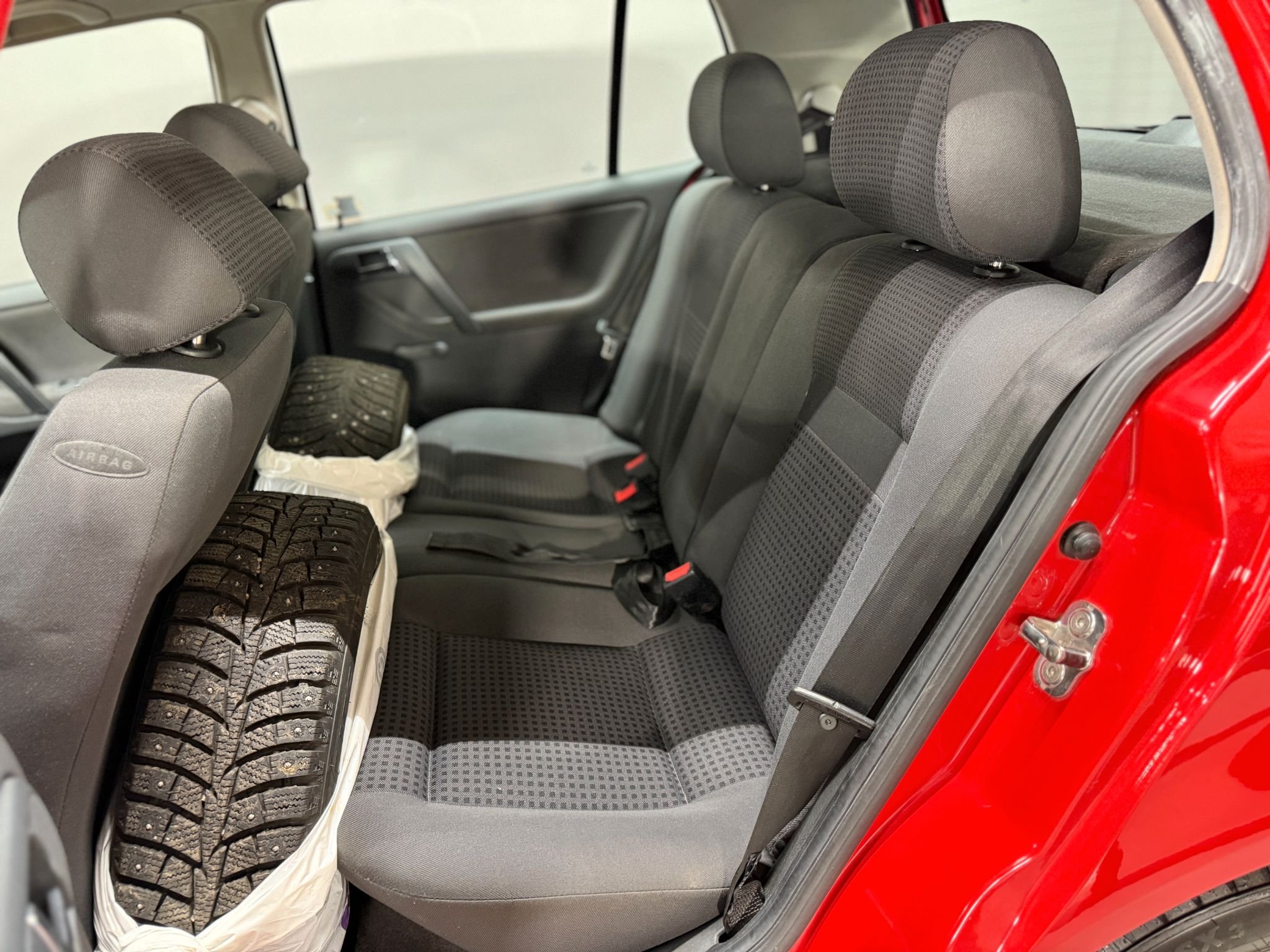 Volkswagen Polo 5-door 1.4 Automatic, 60hp, 2001