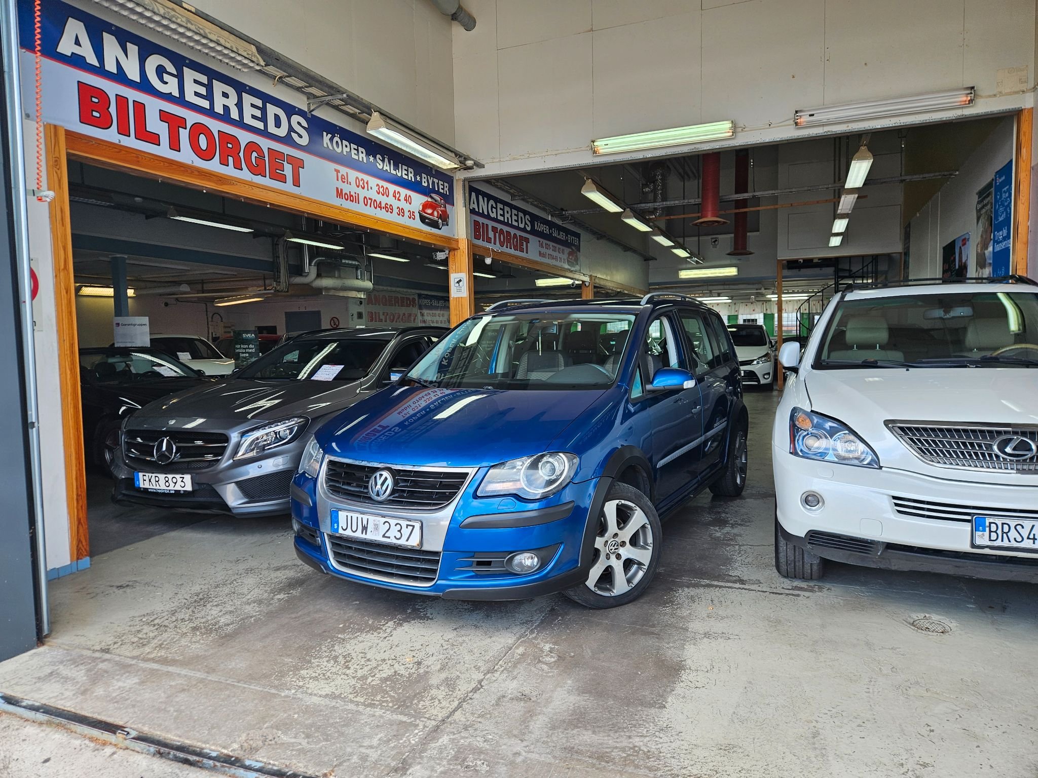 Volkswagen CrossTouran 7-seater 2.0 TDI DPF DSG Sekventiell, 140hk, 2009