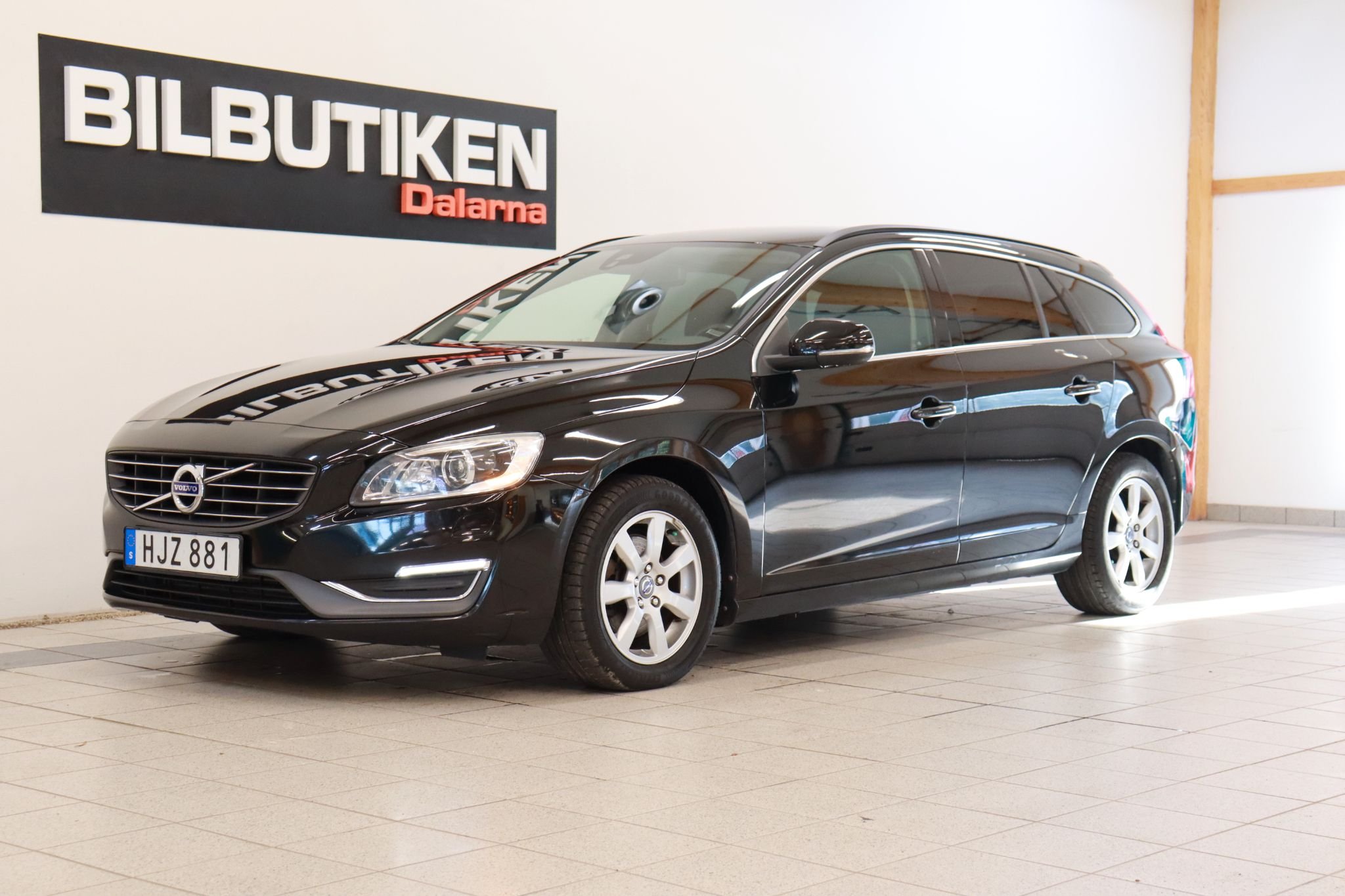 Volvo V60 D4 Manual, 181hp, 2014