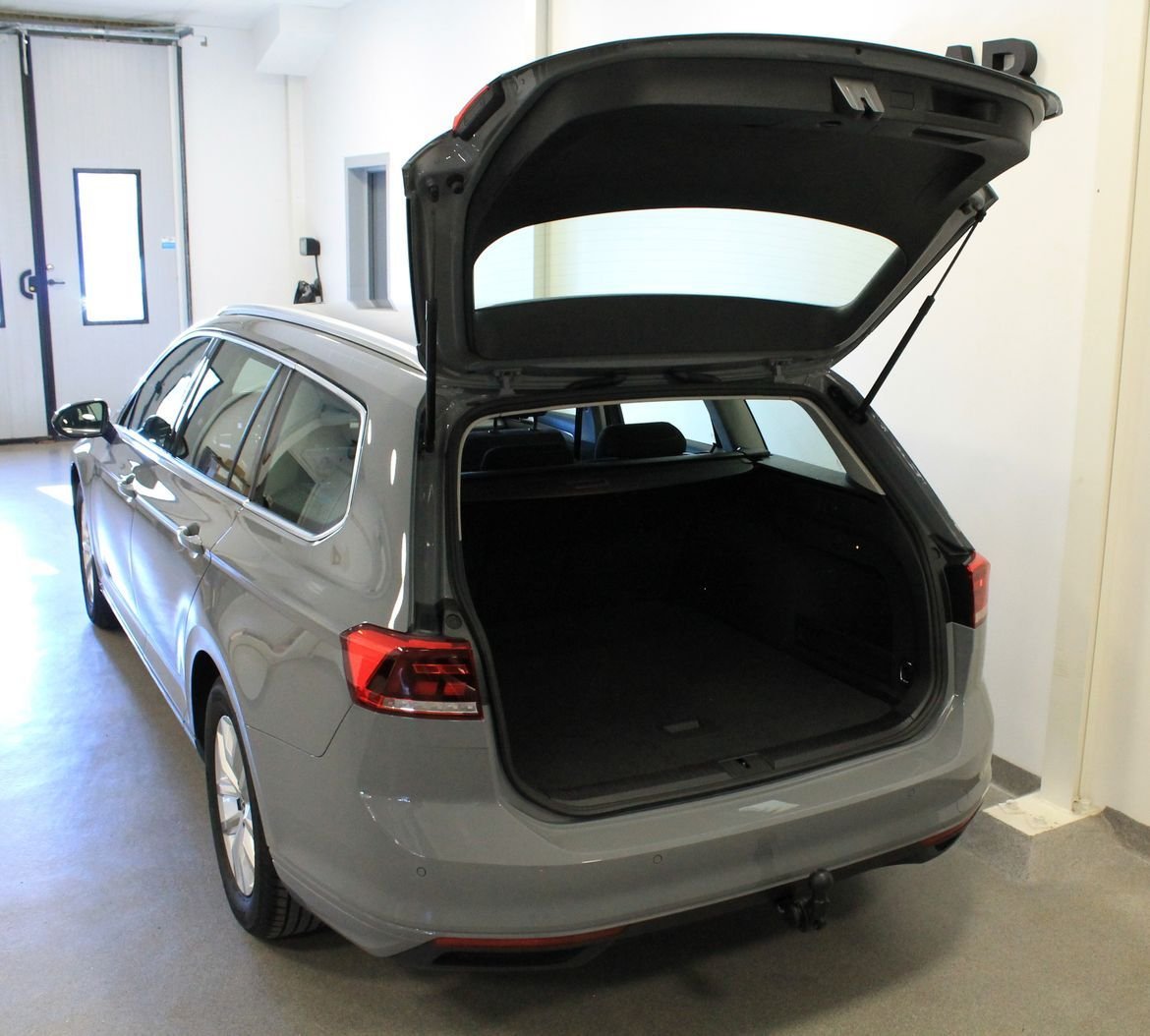 Volkswagen Passat Sportscombi 1.5 TSI ACT OPF DSG Sekventiell, 150hk, 2024