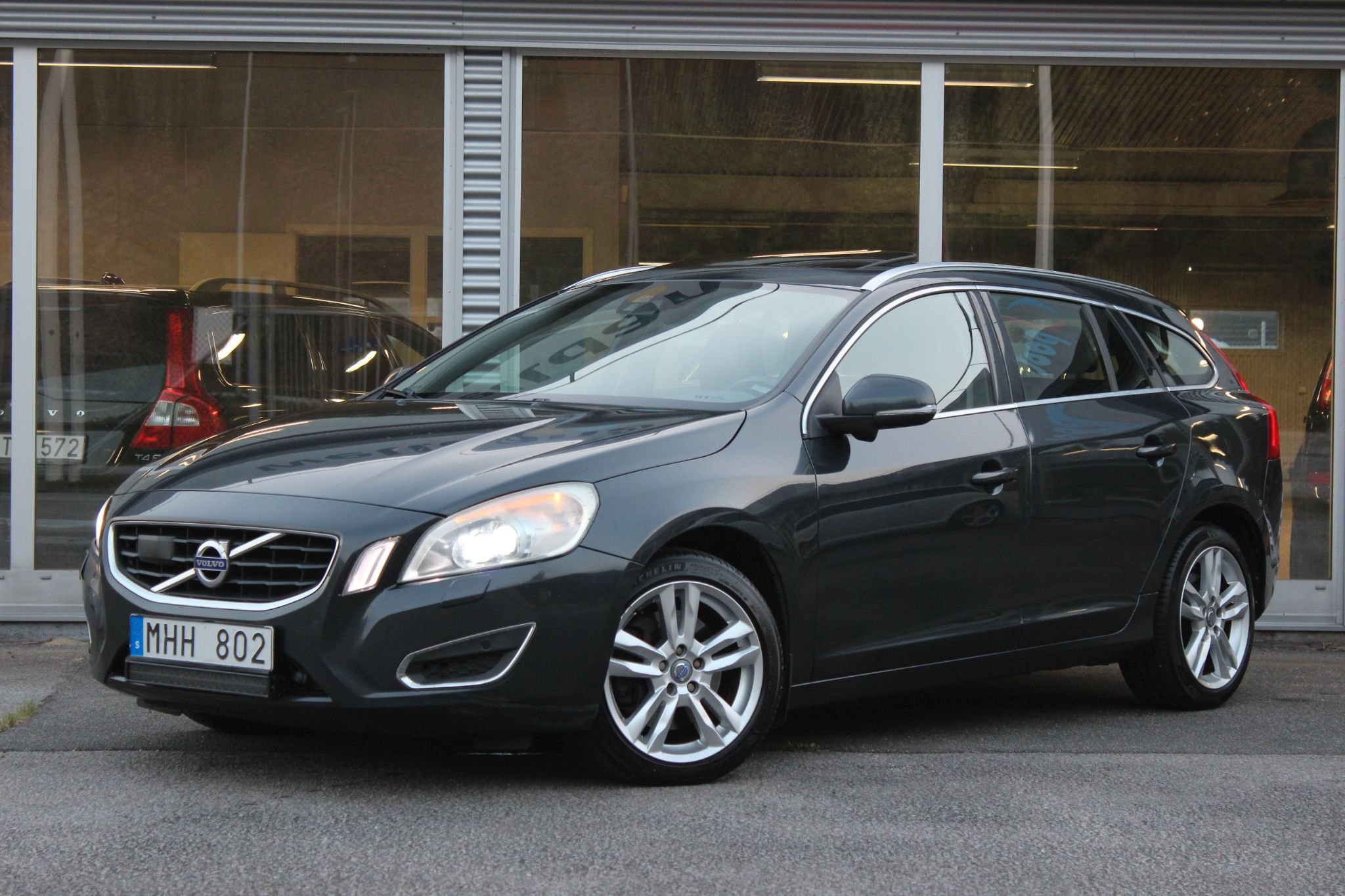 Volvo V60 D5 AWD Geartronic, 215hp, 2012