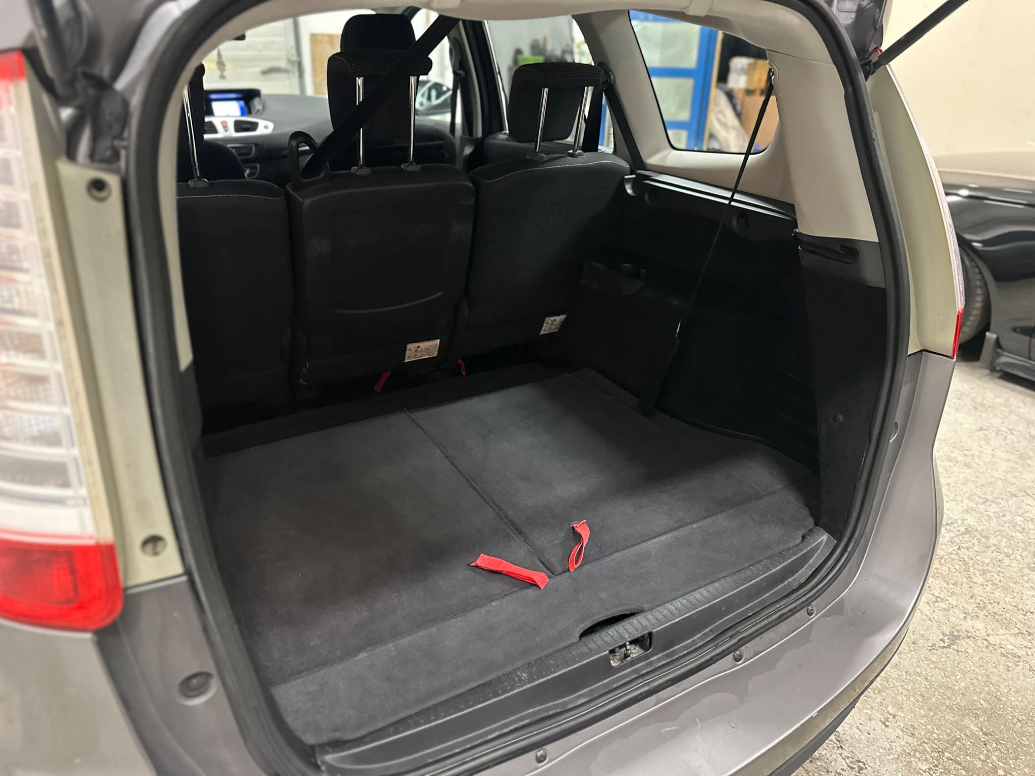 Renault Grand Scénic 1.9 dCi Manuell, 130hk, 2010