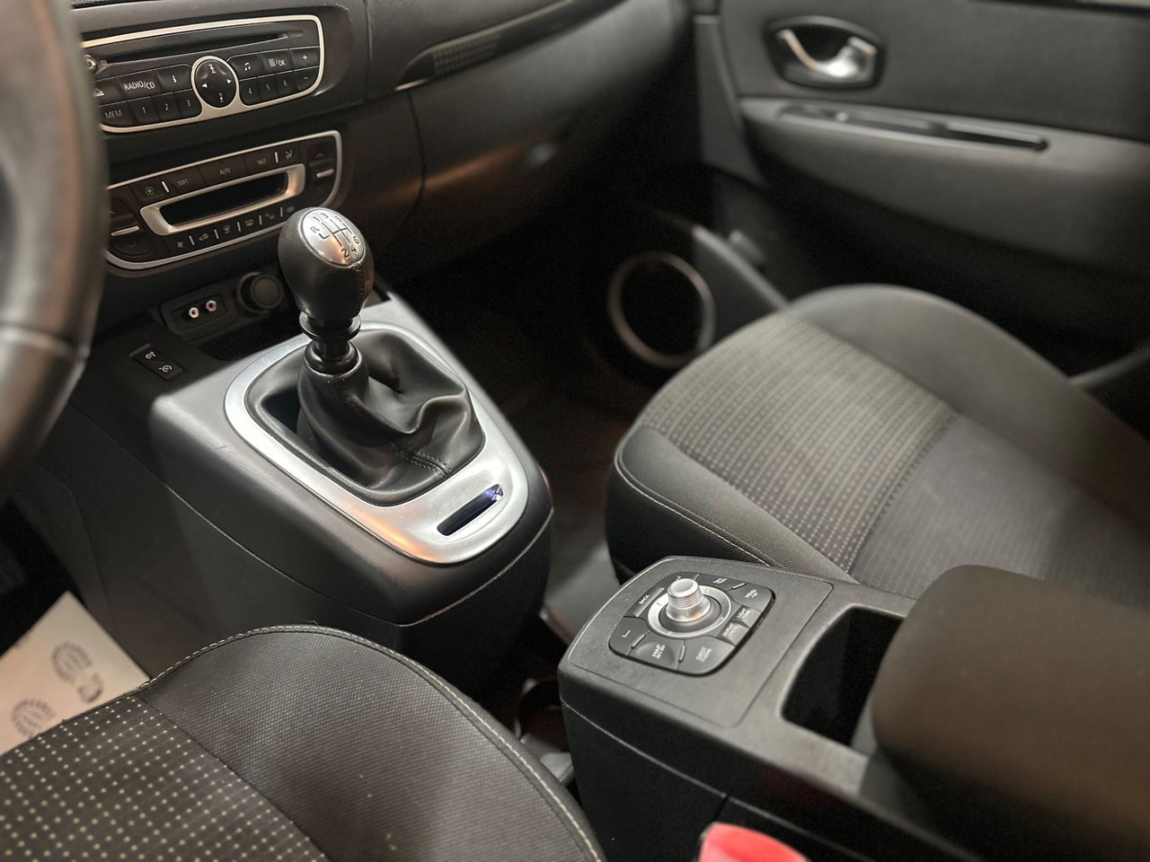 Renault Grand Scénic 1.9 dCi Manuell, 130hk, 2010