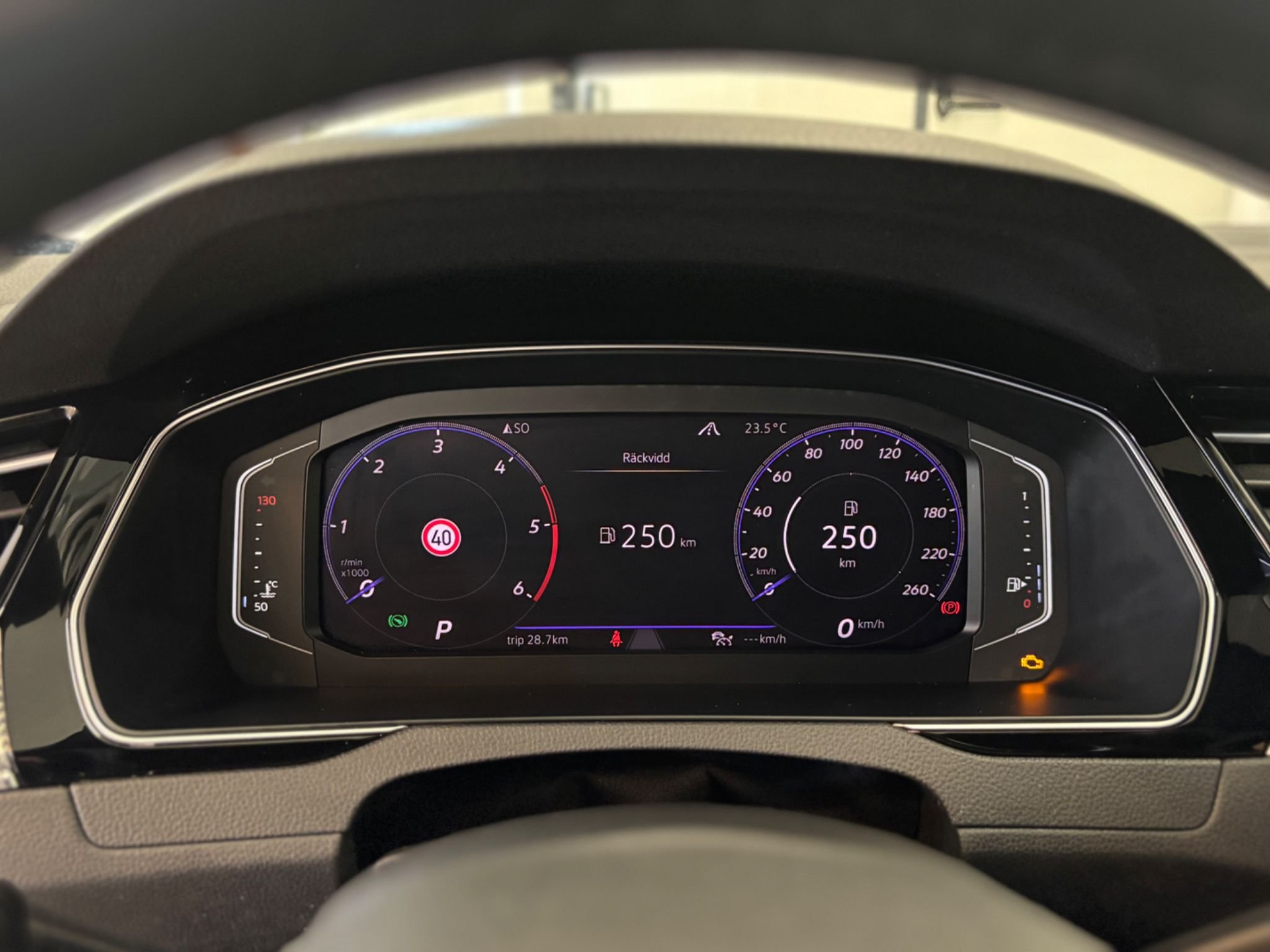 Volkswagen Passat Sportscombi 2.0 TDI DPF SCR 4Motion DSG Sekventiell, 240hk, 2020