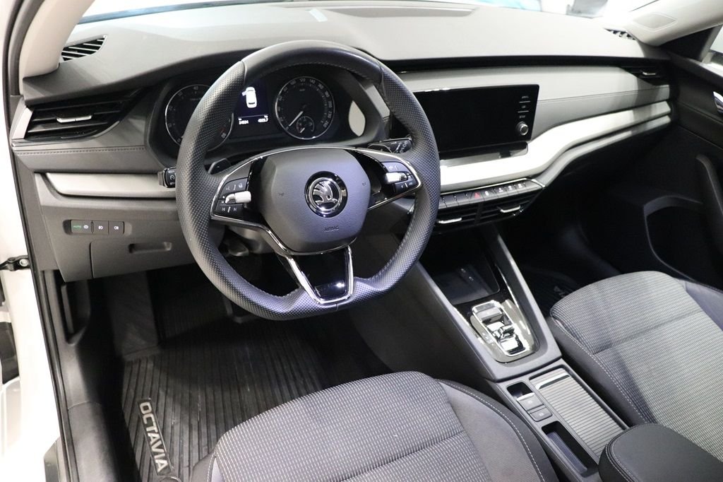 Škoda Octavia Kombi 1.5 TSI G-Tec DSG Sekventiell, 130hk, 2023