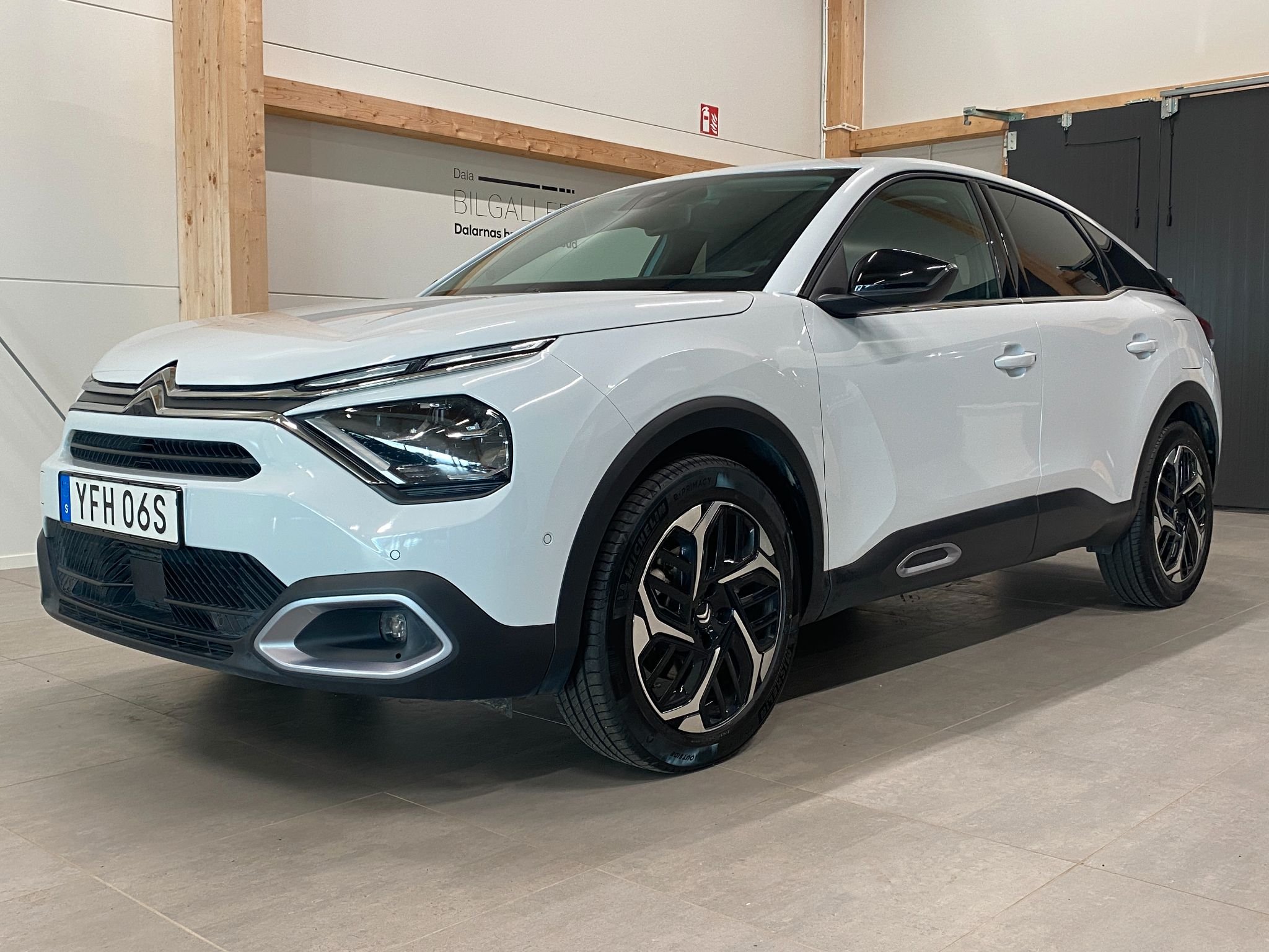 Citroën C4 1.2 PureTech EAT, 131hp, 2024