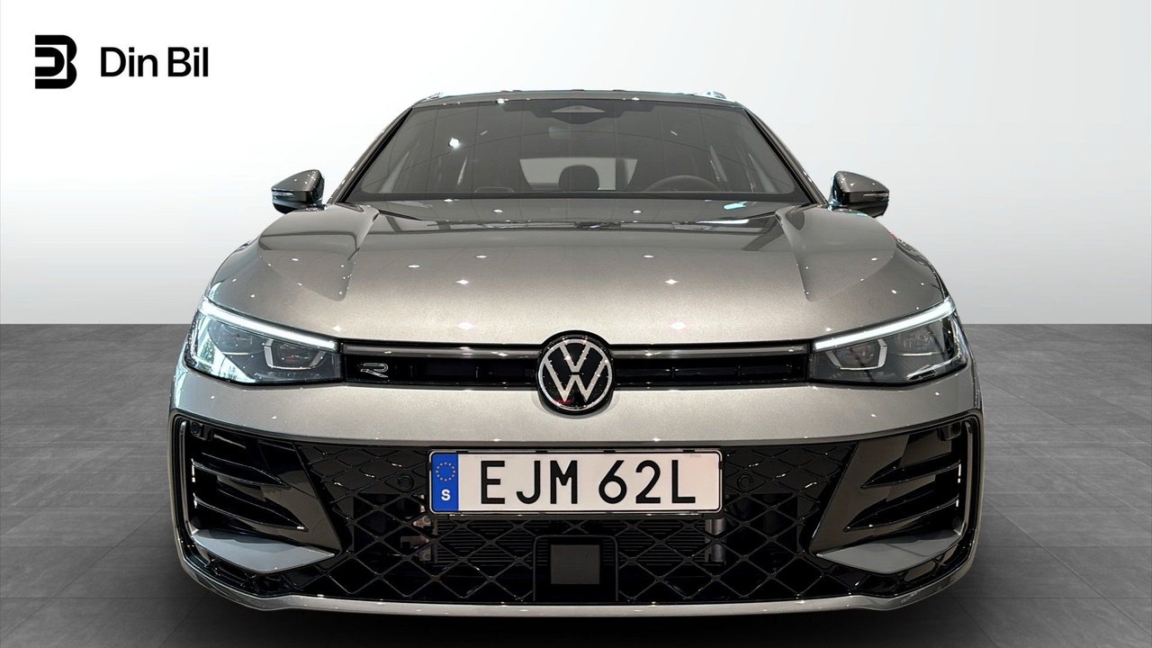 Volkswagen Passat Variant eHybrid 1.5 TSI OPF DSG Sequential, 272hp, 2026