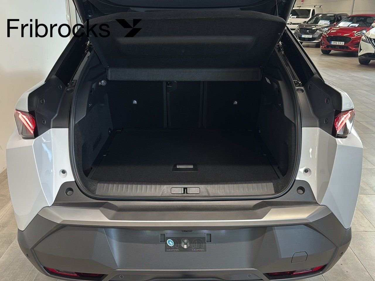 Peugeot 3008 HYBRID 136 e-DSC, 136hp, 2025