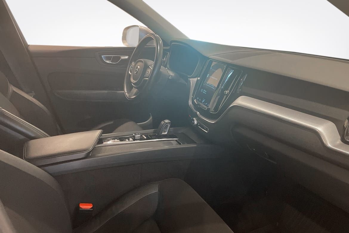 Volvo XC60 B4 AWD Geartronic, 197hk, 2020