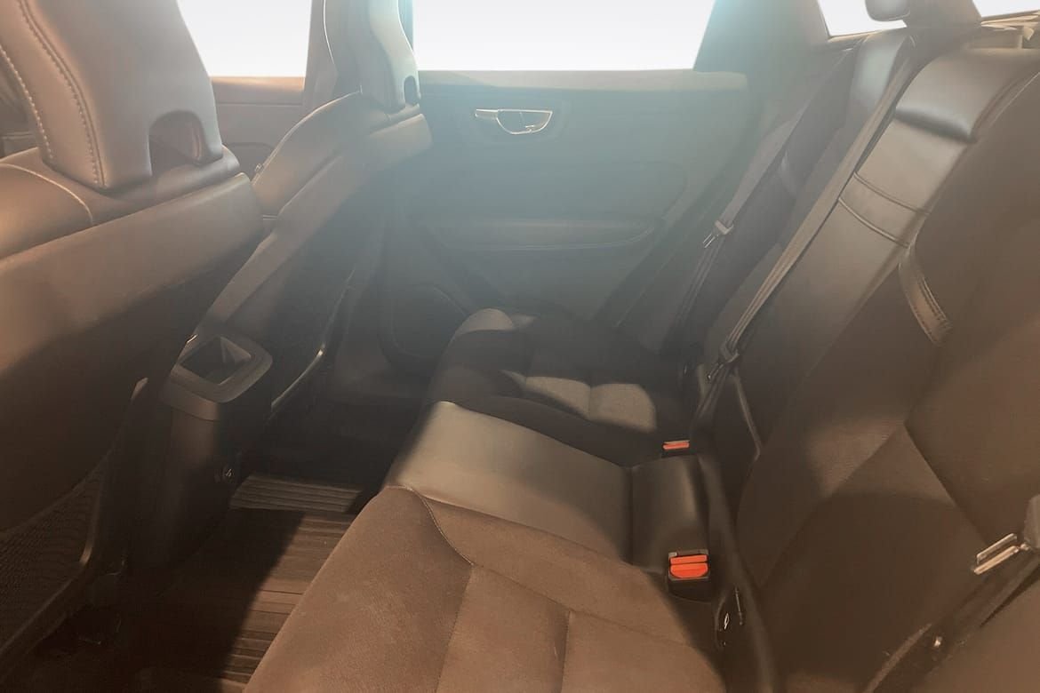 Volvo XC60 B4 AWD Geartronic, 197hk, 2020