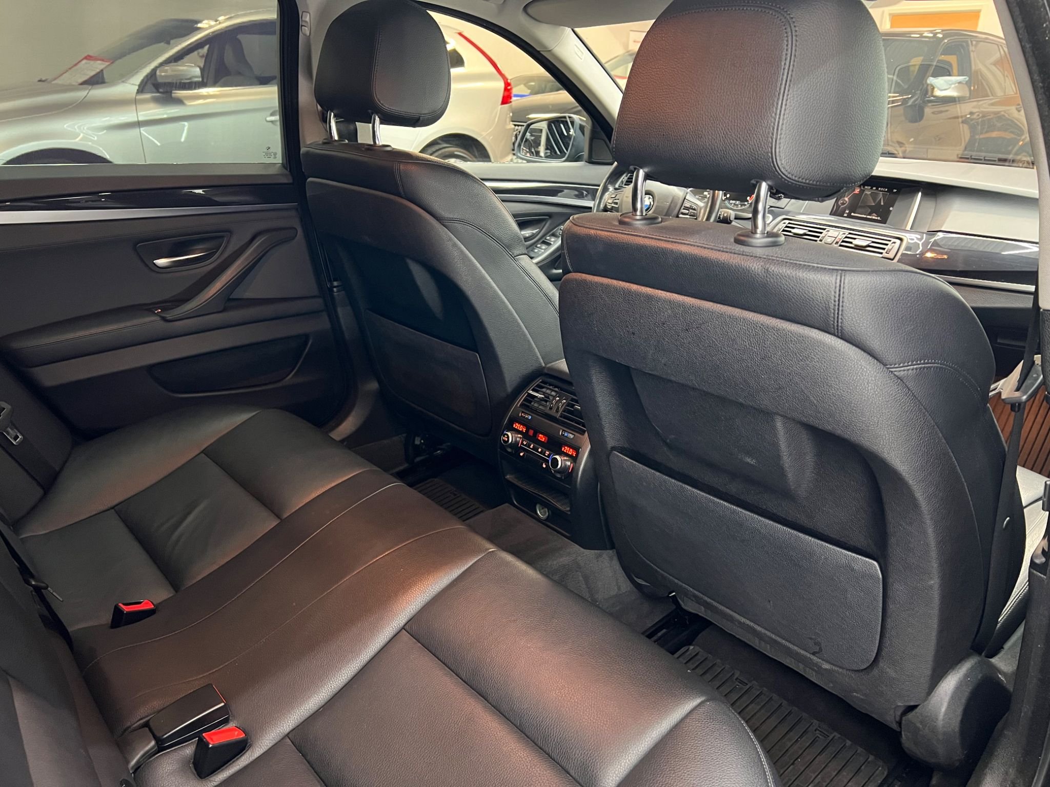 BMW 520d xDrive Touring Steptronic, 190hp, 2015