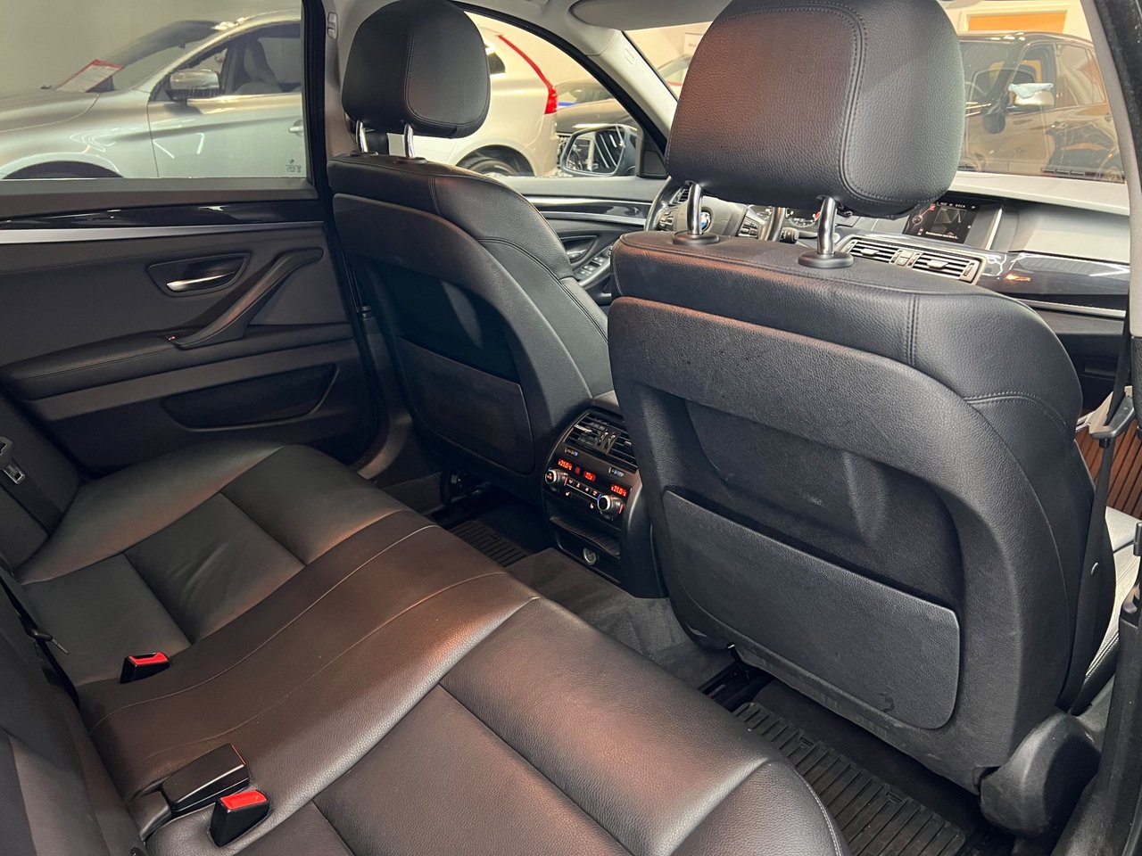 BMW 520d xDrive Touring Steptronic, 190hp, 2015