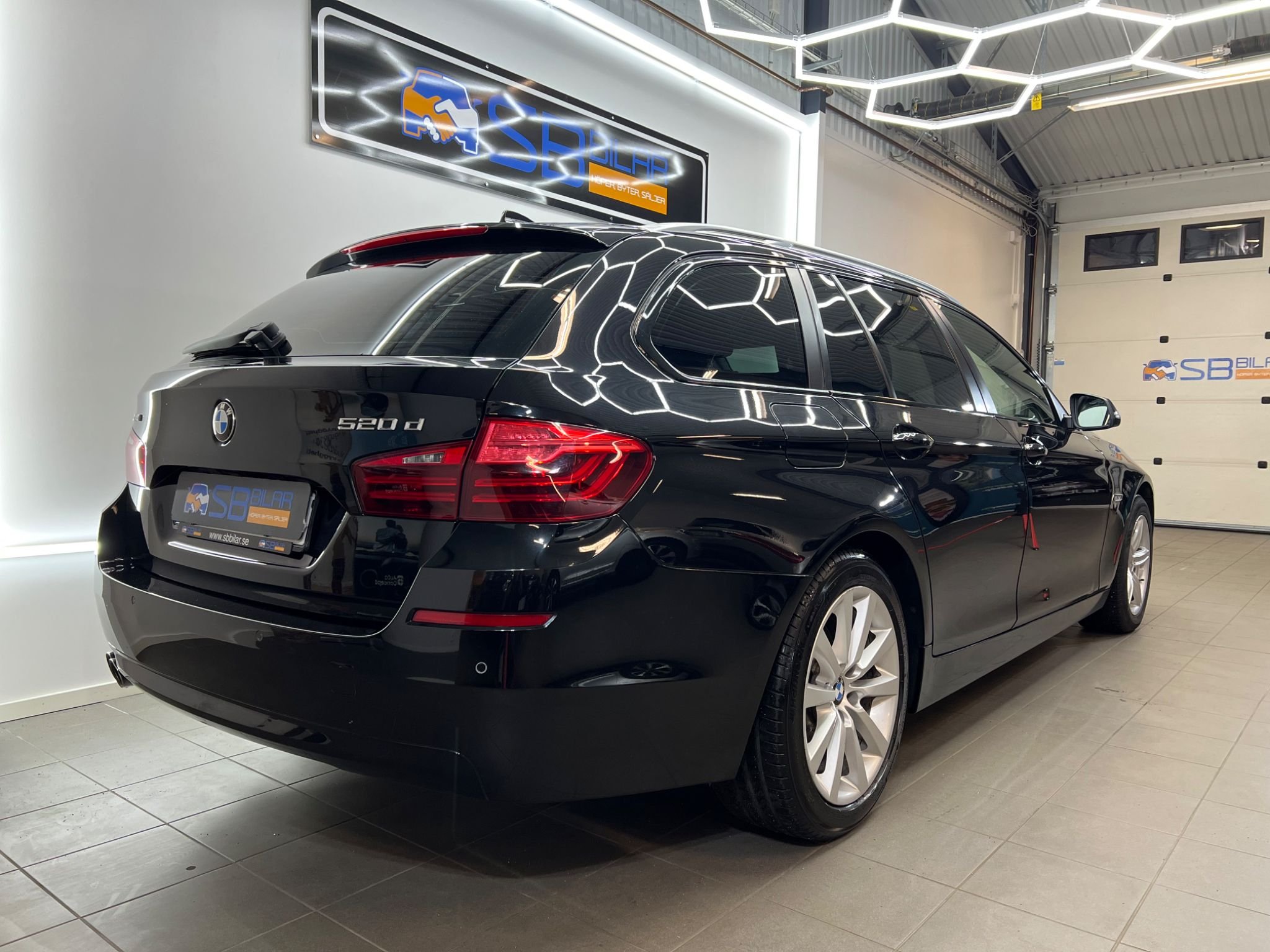 BMW 520d xDrive Touring Steptronic, 190hp, 2015