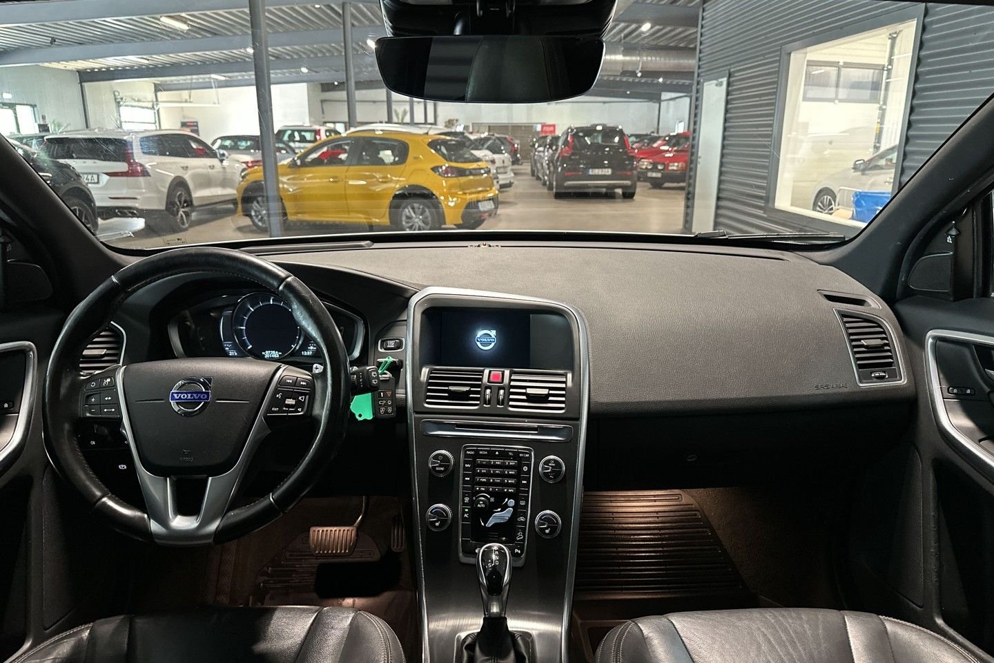 Volvo XC60 D5 AWD Geartronic, 215hp, 2015