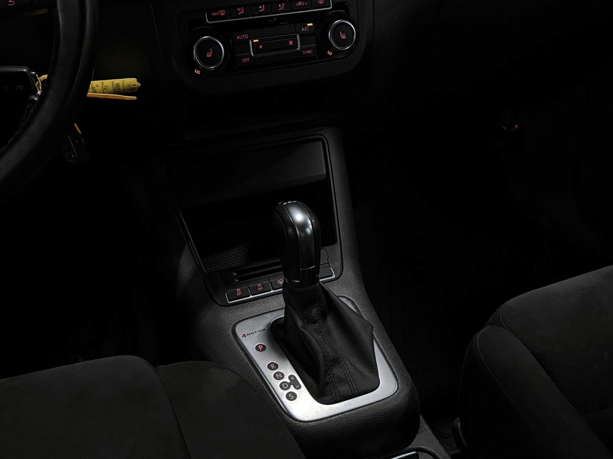 Volkswagen Tiguan 2.0 TDI DPF BMT 4Motion DSG Sekventiell, 177hk, 2014