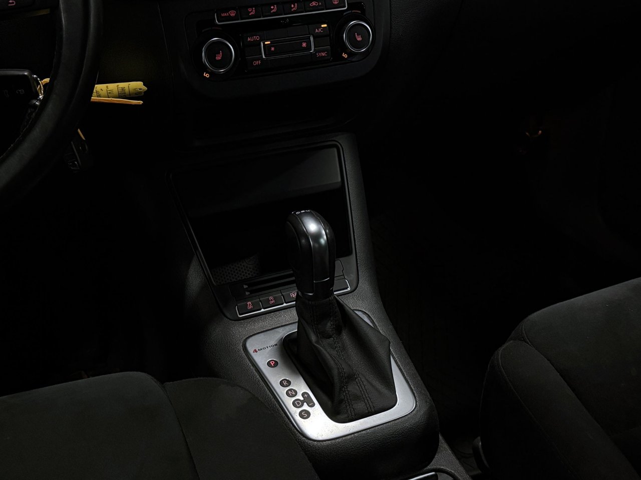 Volkswagen Tiguan 2.0 TDI DPF BMT 4Motion DSG Sekventiell, 177hk, 2014