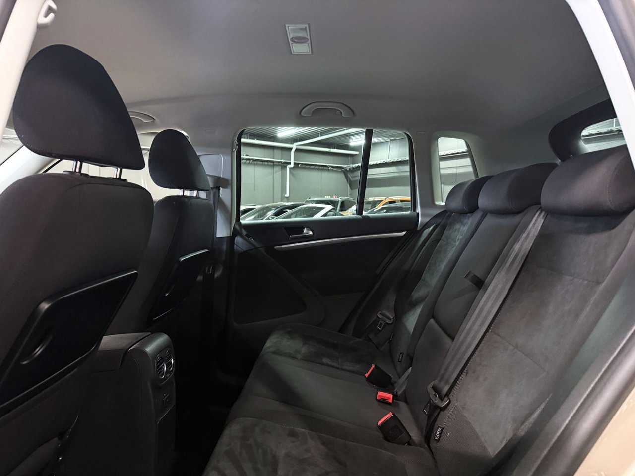 Volkswagen Tiguan 2.0 TDI DPF BMT 4Motion DSG Sekventiell, 177hk, 2014