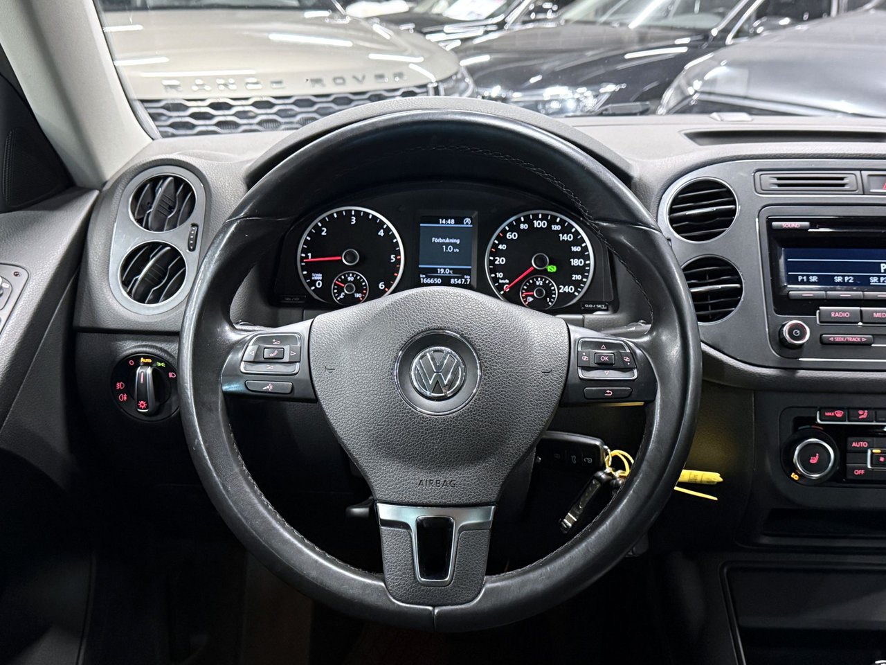 Volkswagen Tiguan 2.0 TDI DPF BMT 4Motion DSG Sekventiell, 177hk, 2014
