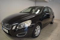 Volvo V60 T3 Momentum Euro 5 Skinn Drag Nyservad
