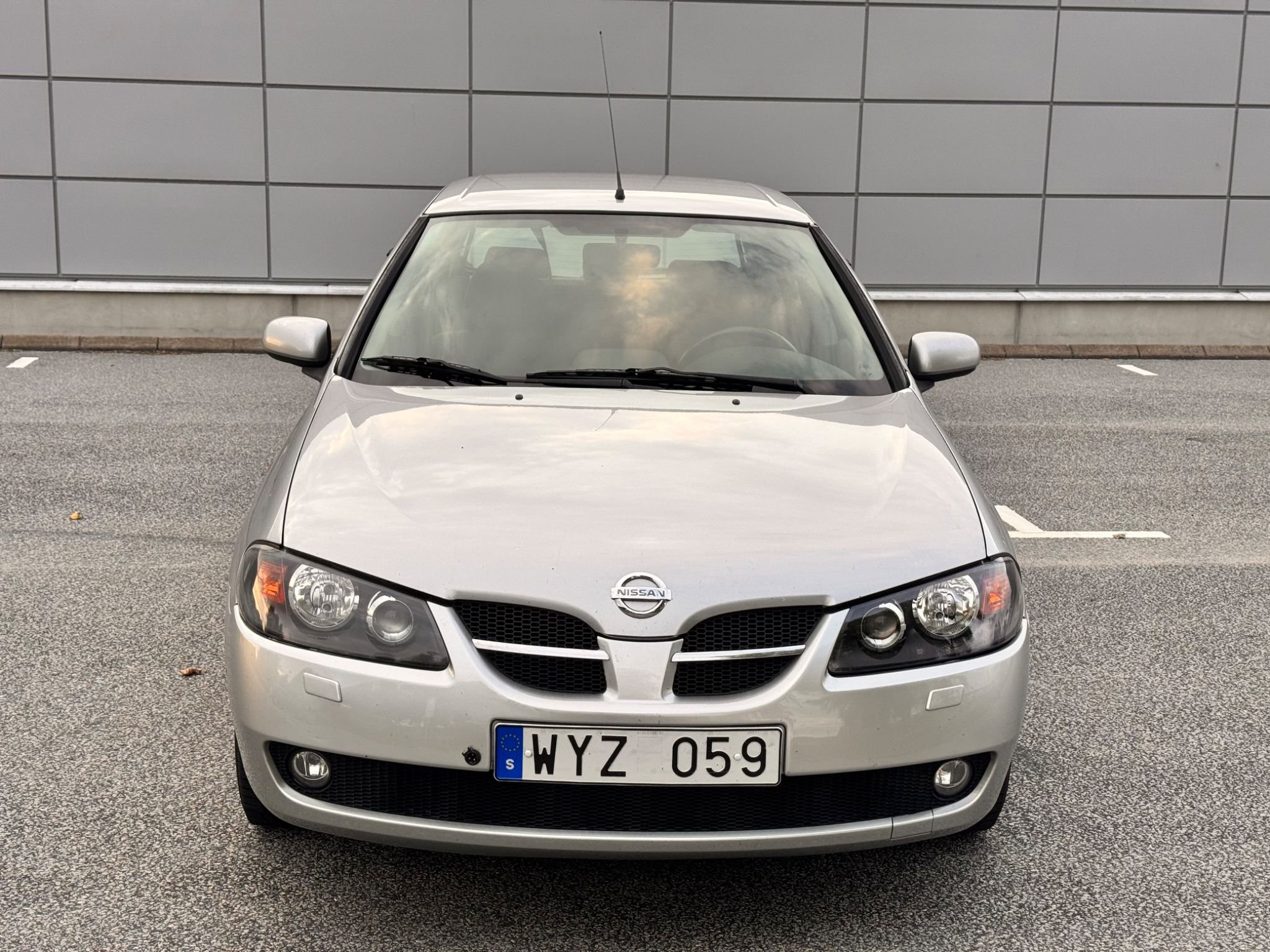 Nissan Almera 5-dørs 1.8 Automatic, 4-trinn, 116hk, 2005