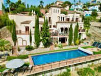 Exklusivt för upp till 15p, nära stranden, varm pool (Nerja)