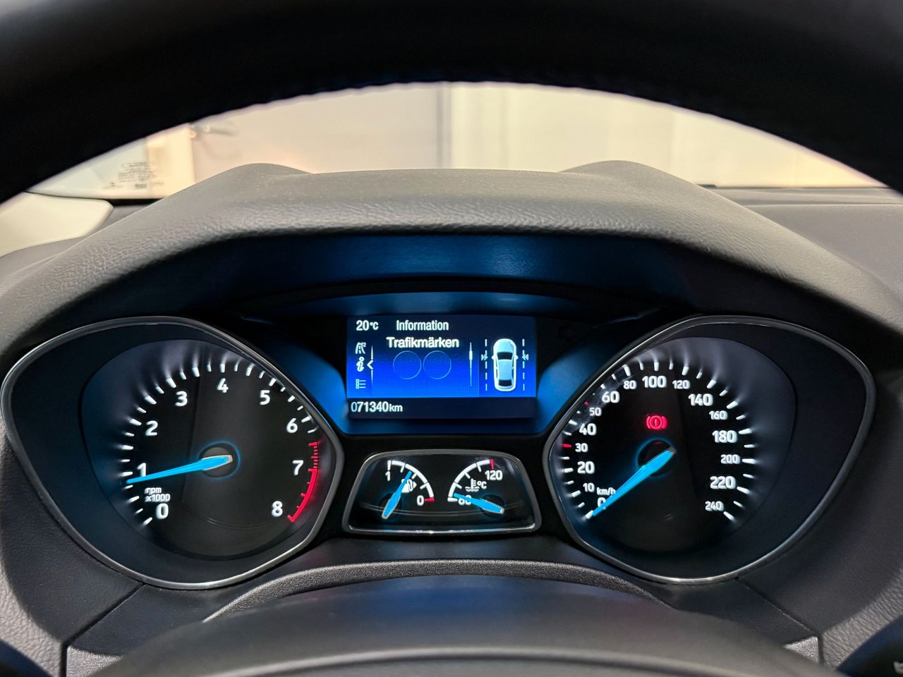 Ford Focus 1.0 EcoBoost Manual, 100hp, 2016