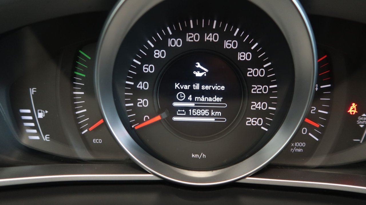 Volvo V40 D2 Manuell, 6-trinn, 115ps, 2015