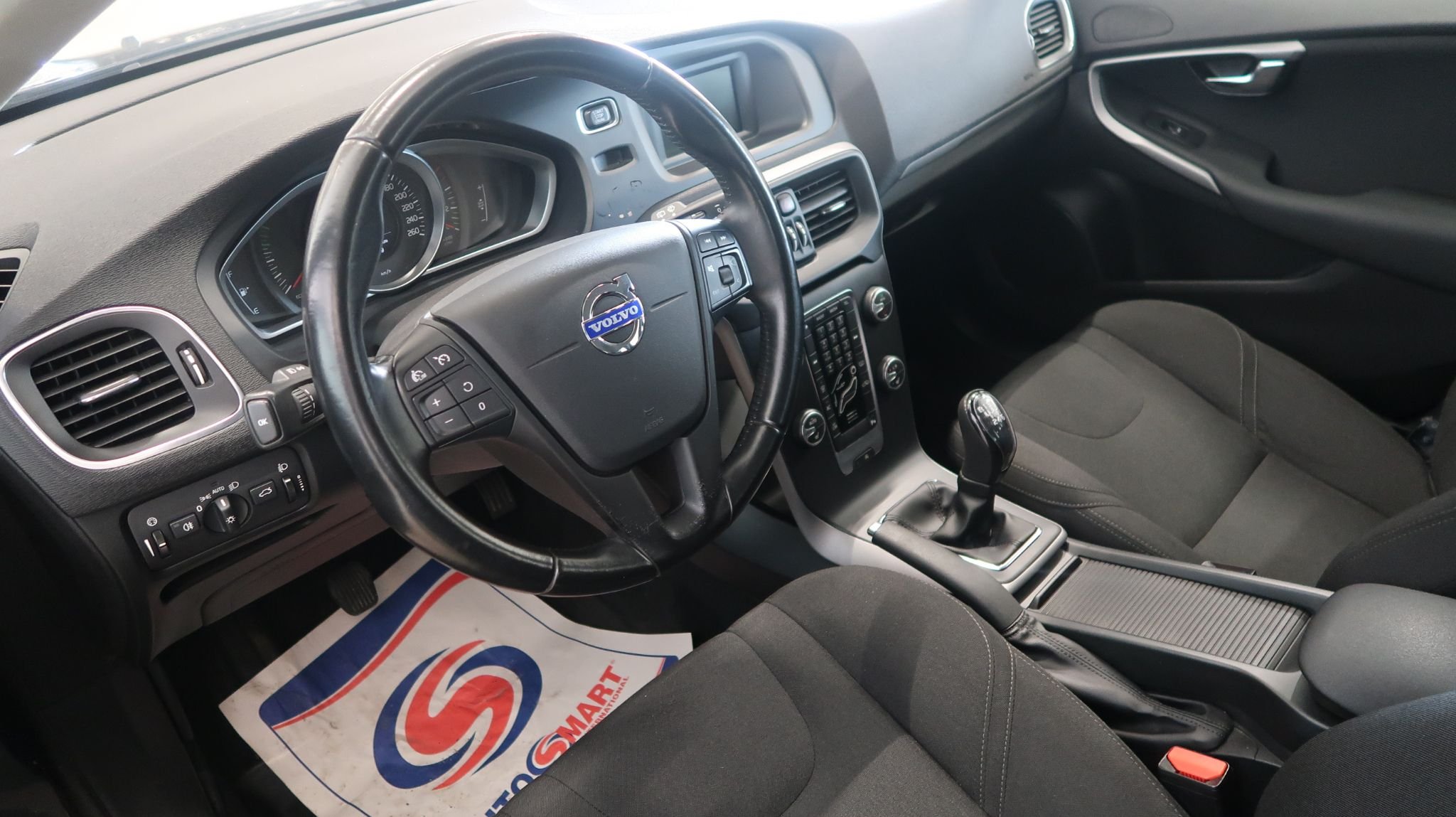 Volvo V40 D2 Manuell, 6-trinn, 115ps, 2015