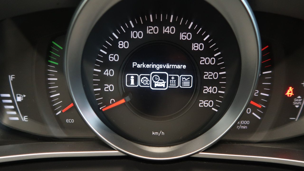 Volvo V40 D2 Manuell, 6-trinn, 115ps, 2015