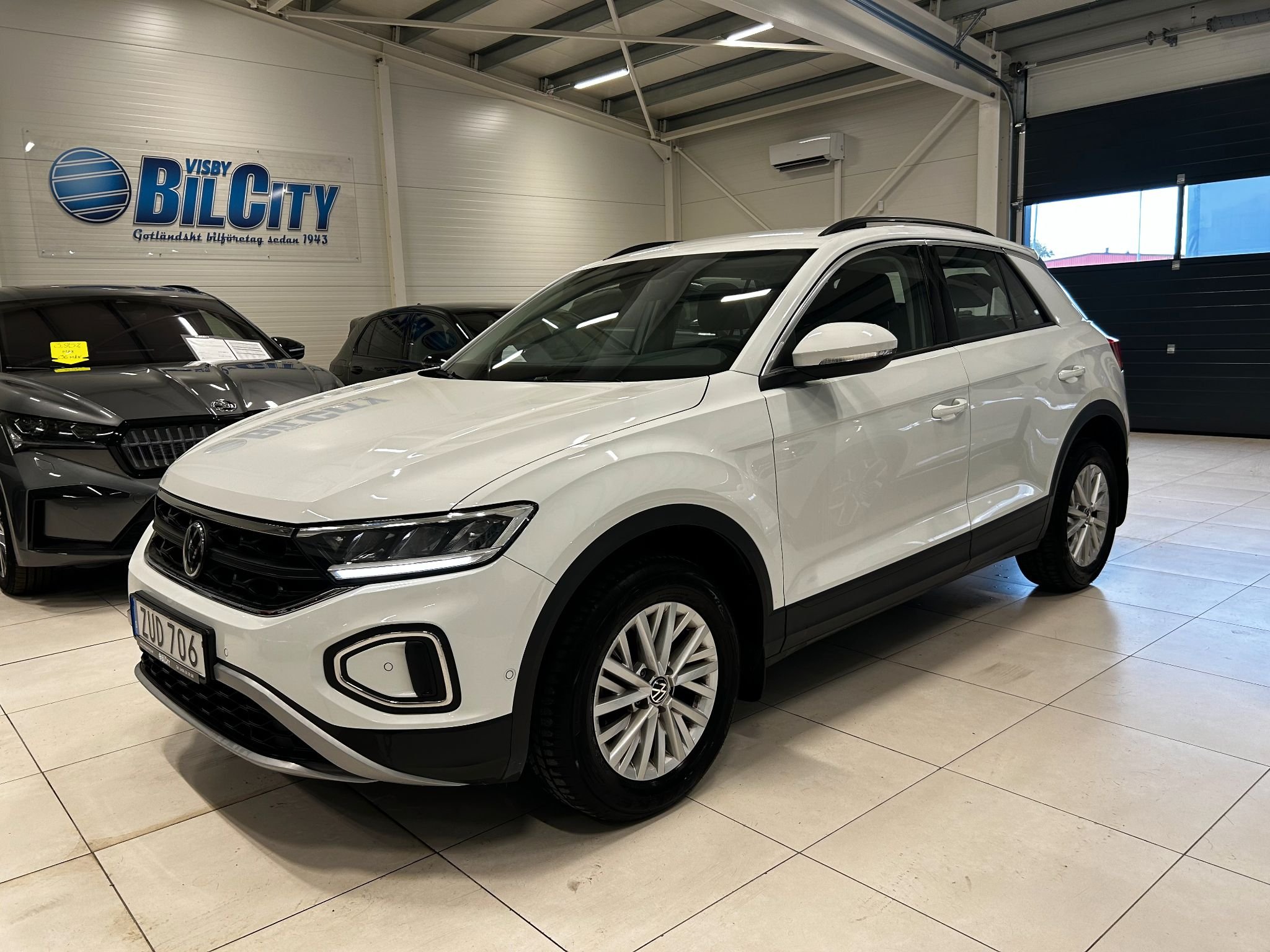 Volkswagen T-Roc 1.0 TSI OPF Manuell, 110hk, 2023
