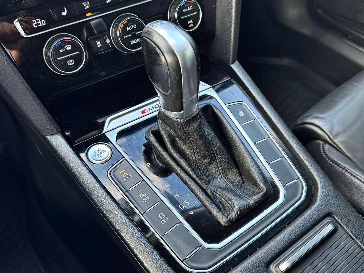 Volkswagen Passat Sportscombi 2.0 TDI DPF SCR BMT 4Motion DSG Sekventiell, 190hk, 2017