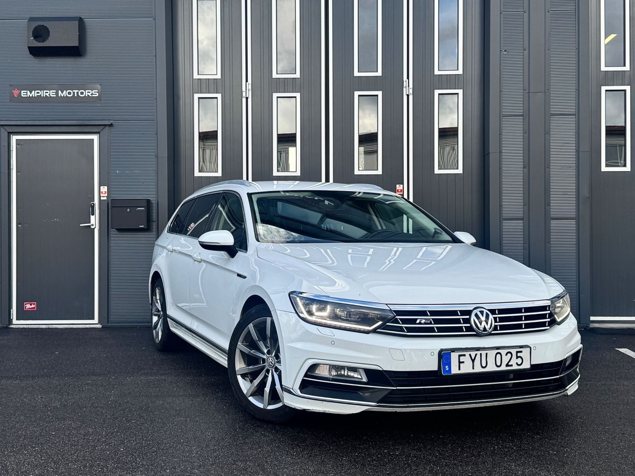Volkswagen Passat Sportscombi 2.0 TDI DPF SCR BMT 4Motion DSG Sekventiell, 190hk, 2017
