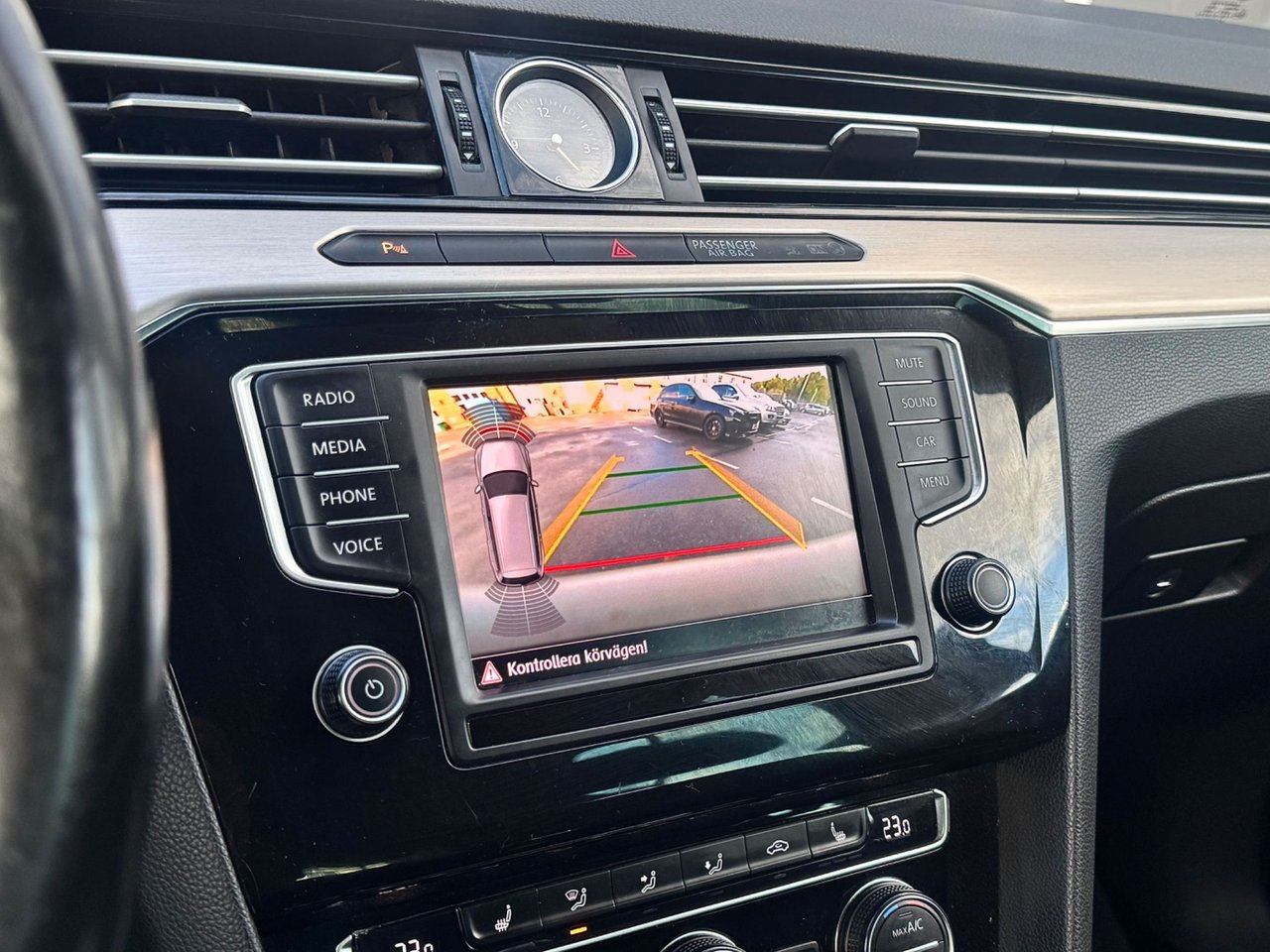 Volkswagen Passat Sportscombi 2.0 TDI DPF SCR BMT 4Motion DSG Sekventiell, 190hk, 2017