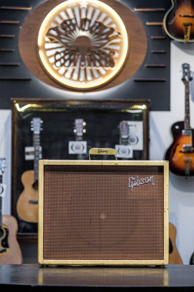 1960 Gibson GA-20T Ranger tweed
