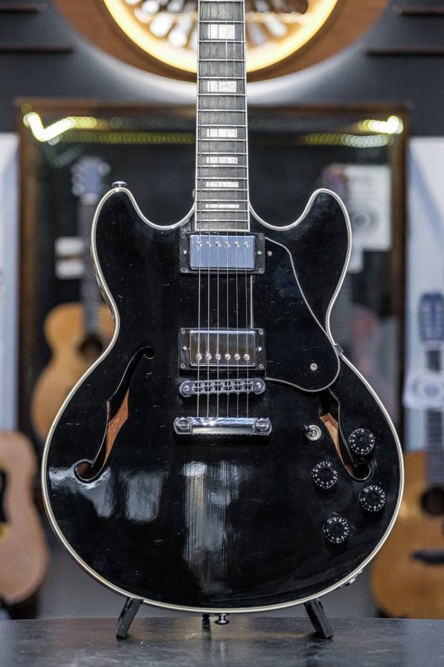 USED Gibson Midtown Custom ebony