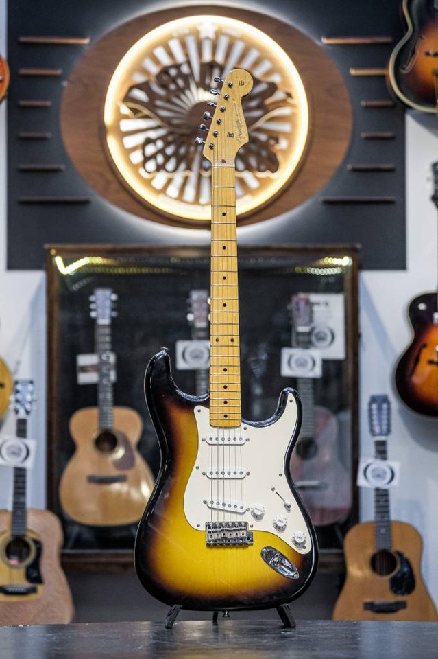 2005 Fender Custom Shop ´56 R...