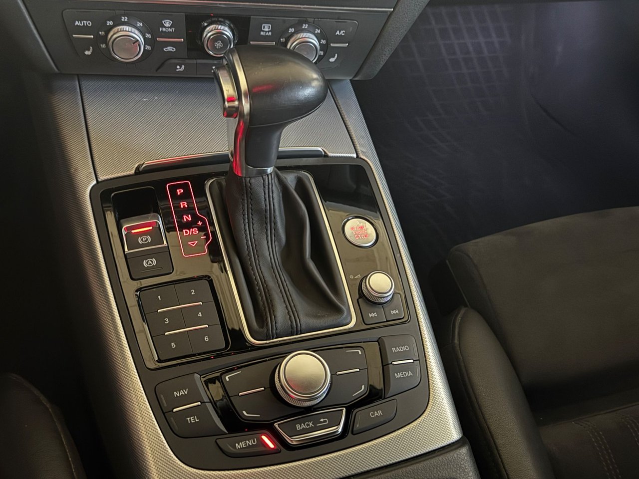 Audi A6 allroad quattro 3.0 TDI V6 DPF quattro S Tronic, 204hk, 2014