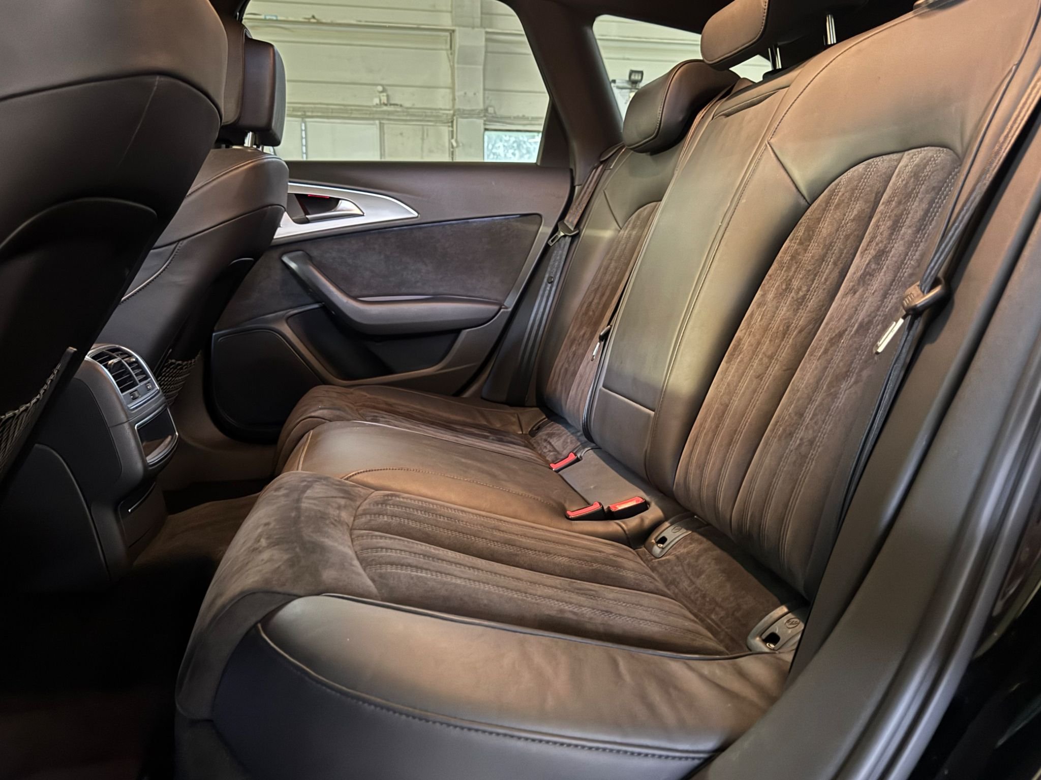 Audi A6 allroad quattro 3.0 TDI V6 DPF quattro S Tronic, 204hk, 2014