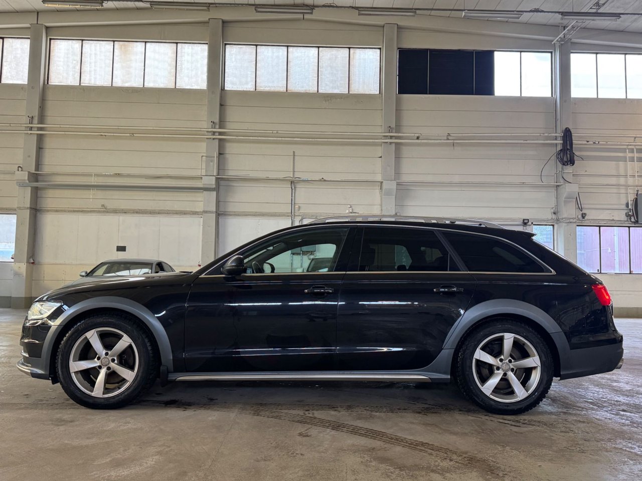 Audi A6 allroad quattro 3.0 TDI V6 DPF quattro S Tronic, 204hk, 2014