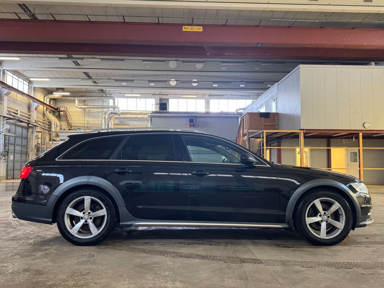 Audi A6 allroad quattro 3.0 TDI V6 DPF quattro S Tronic, 204hk, 2014