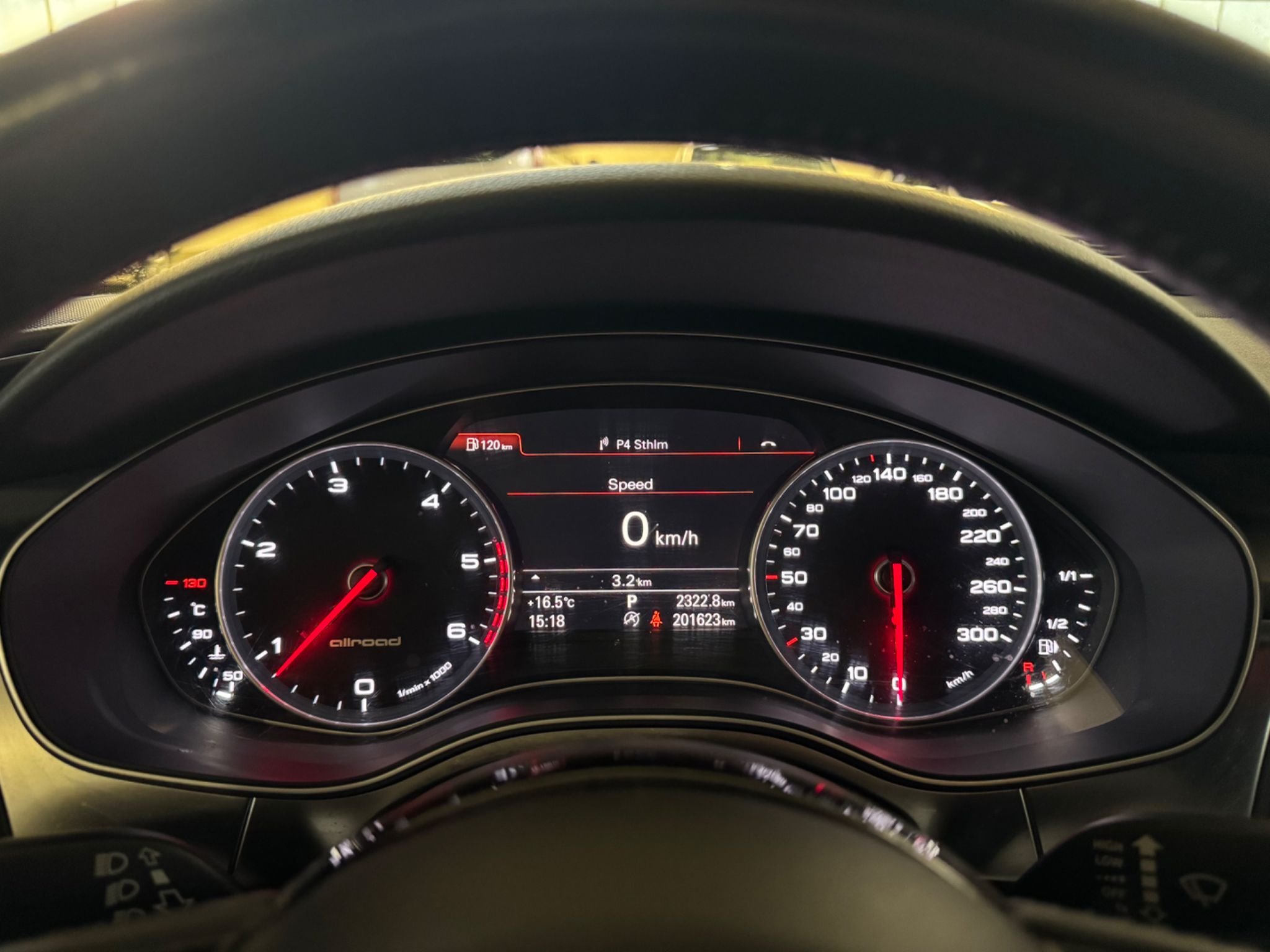 Audi A6 allroad quattro 3.0 TDI V6 DPF quattro S Tronic, 204hk, 2014