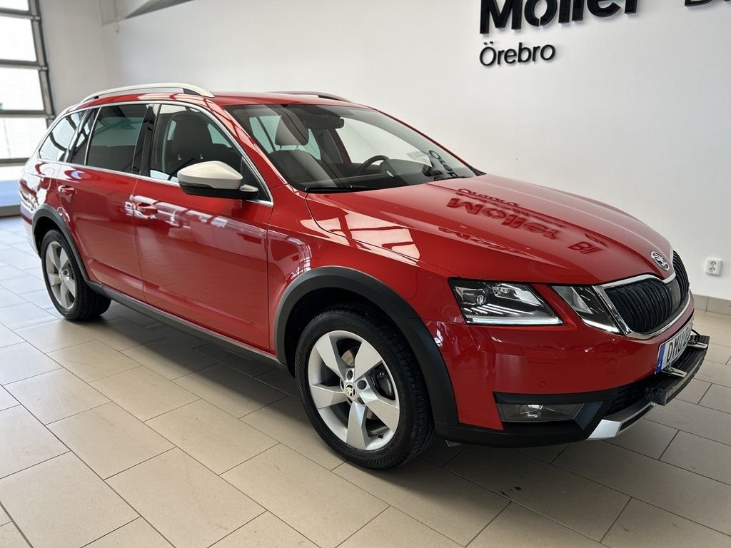 Škoda Octavia Scout 2.0 TDI SCR 4x4 DSG Sekventiell, 150hk, 2019