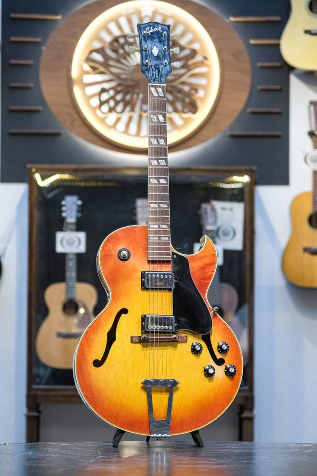1975 Gibson ES-175D cherry su...