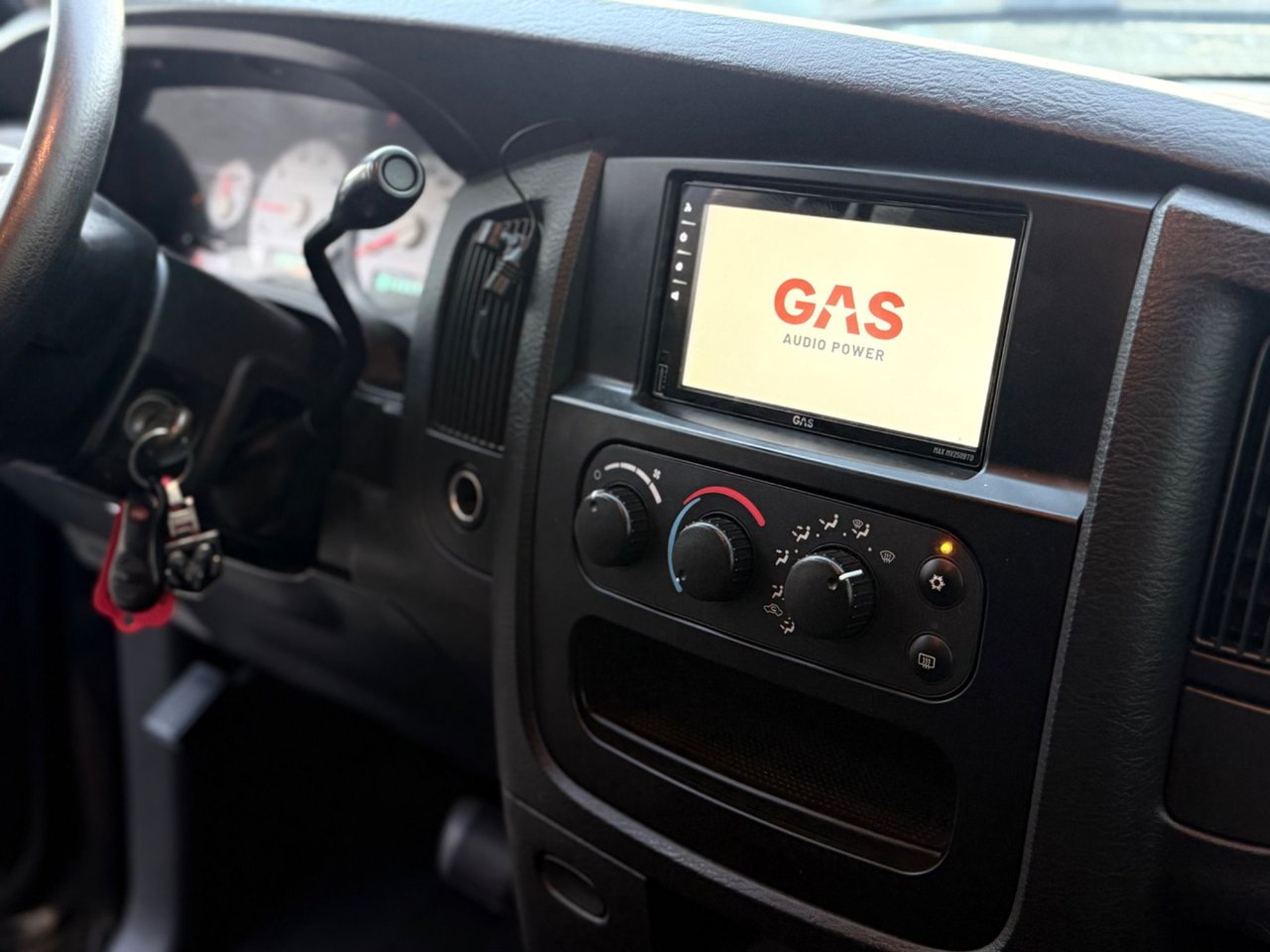 Dodge Ram 1500 Quad Cab 4.7 V8 4x4 Automatisk, 238hk, 2005