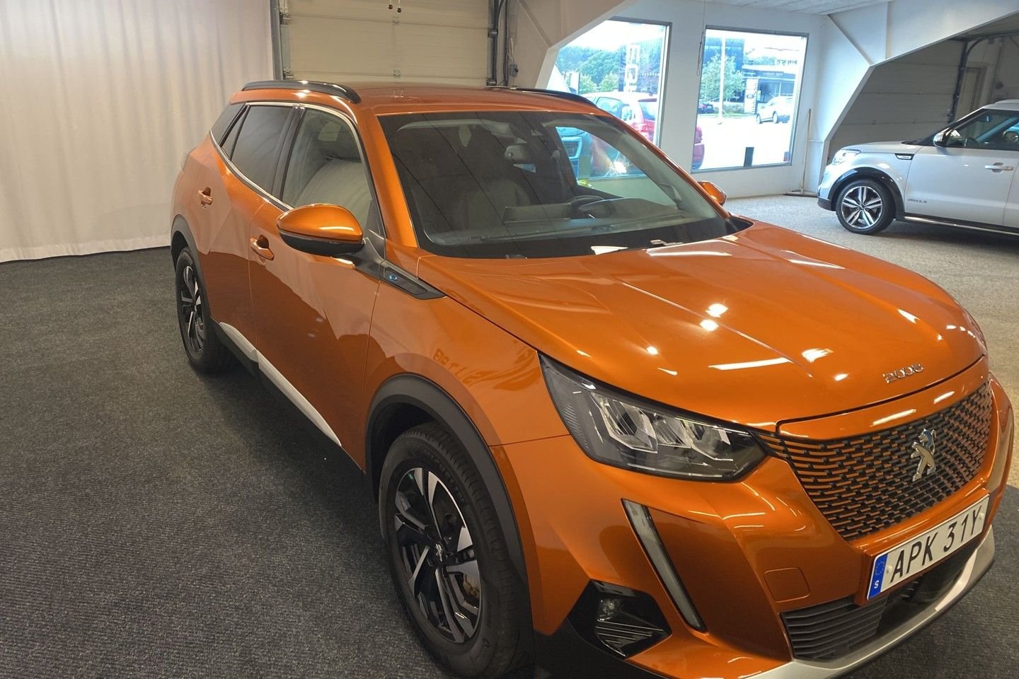 Peugeot e-2008, 136hk, 2021