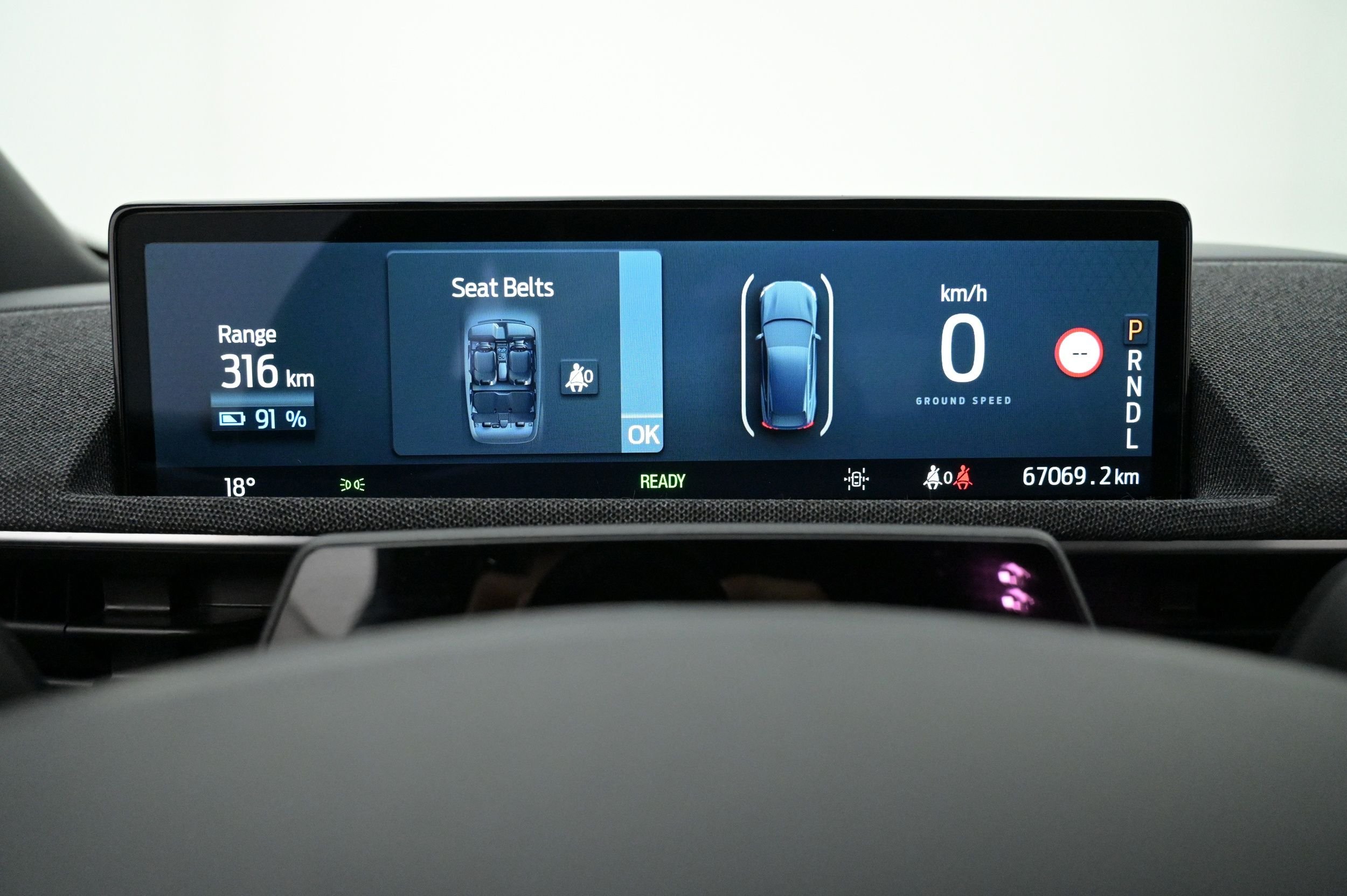 Ford Mustang Mach-E Standard Range AWD, 269ps, 2021